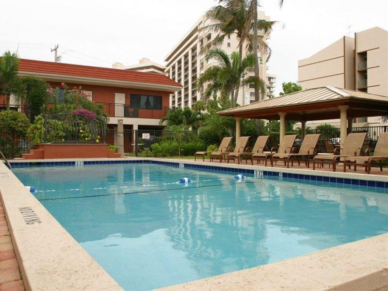 Away Inn Lauderdale-by-the-Sea Eksteriør billede