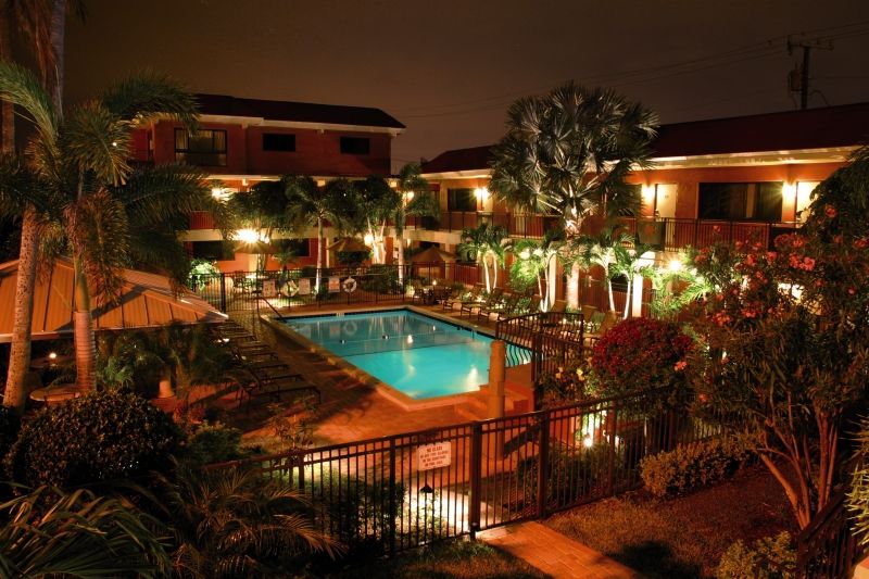 Away Inn Lauderdale-by-the-Sea Eksteriør billede