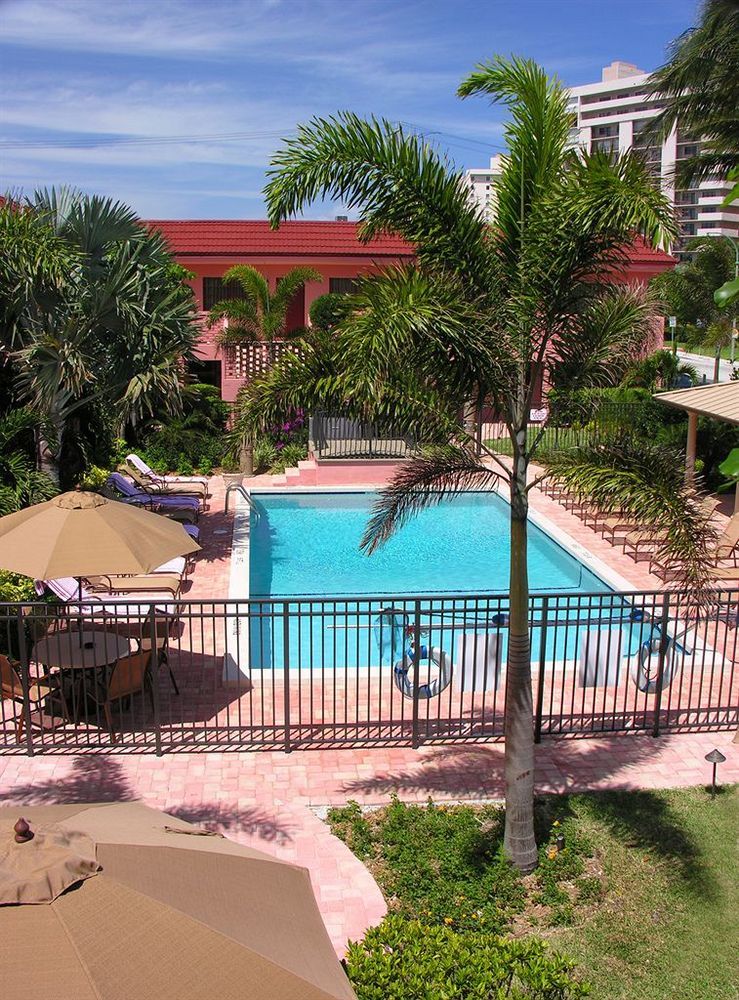 Away Inn Lauderdale-by-the-Sea Eksteriør billede
