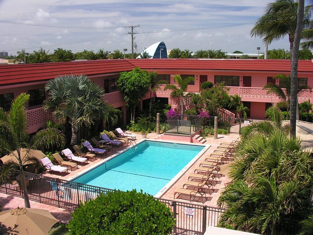 Away Inn Lauderdale-by-the-Sea Eksteriør billede