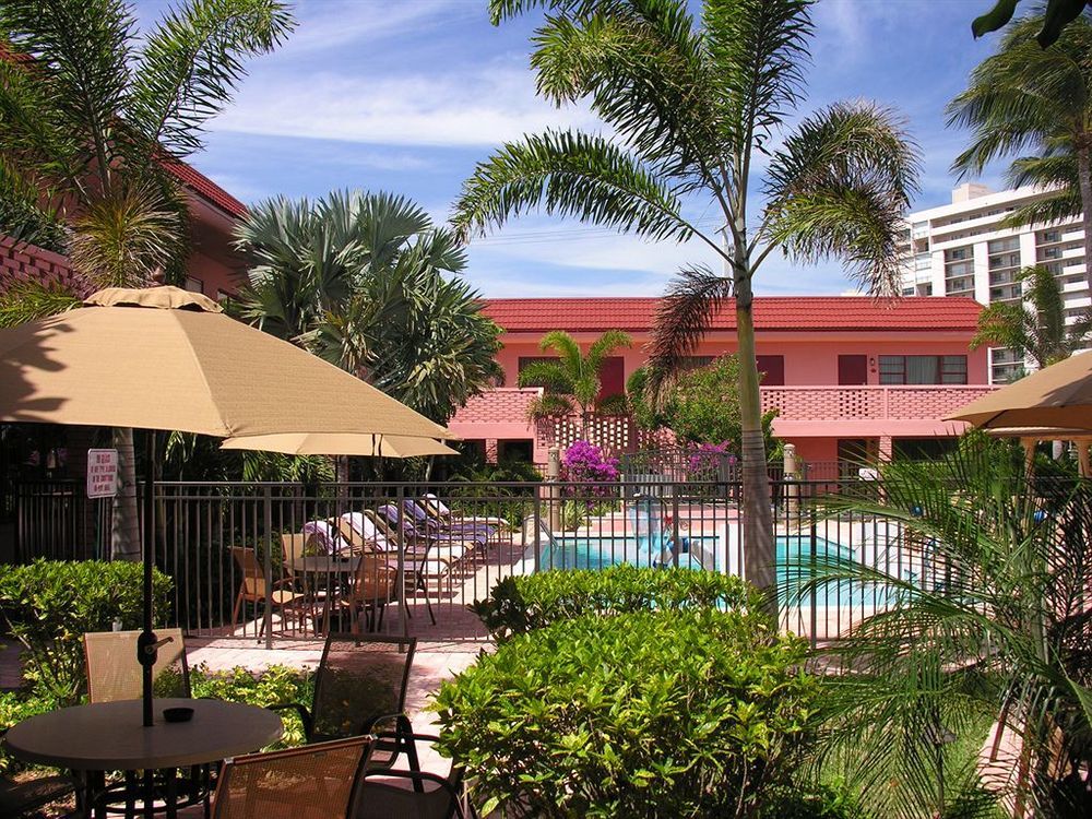 Away Inn Lauderdale-by-the-Sea Eksteriør billede