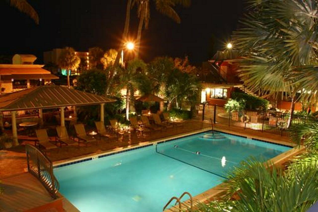 Away Inn Lauderdale-by-the-Sea Eksteriør billede
