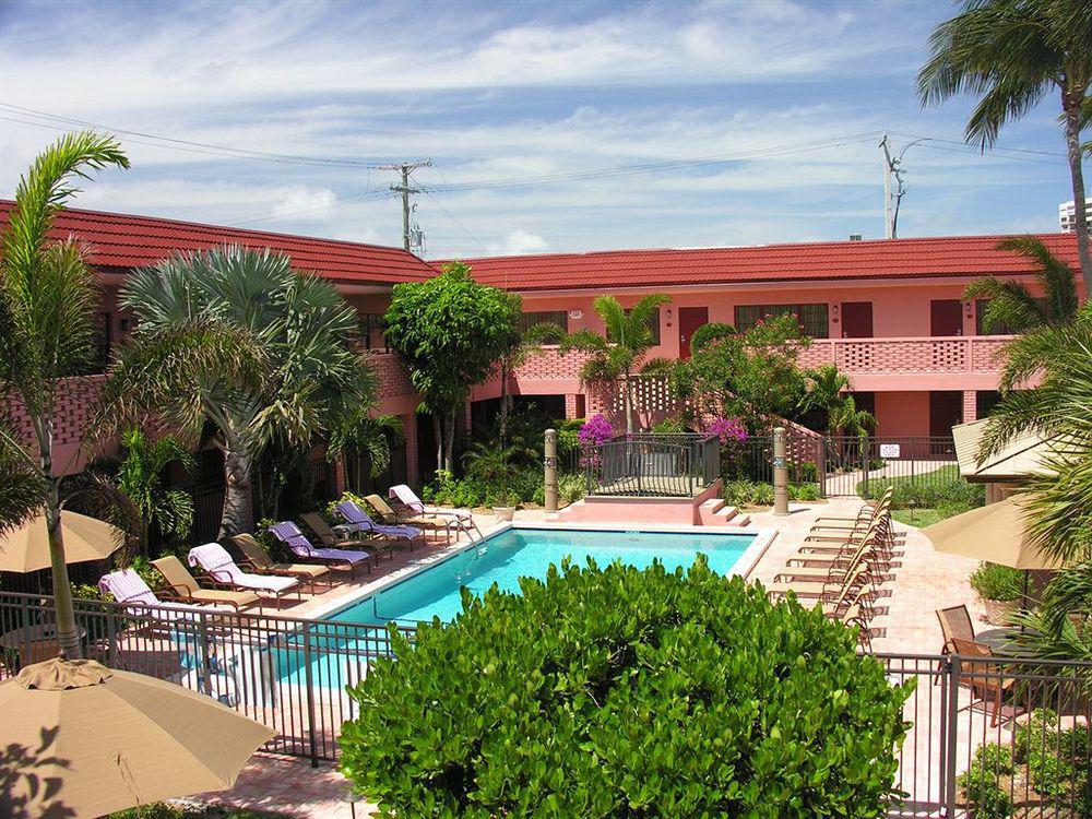 Away Inn Lauderdale-by-the-Sea Eksteriør billede